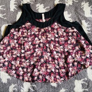 Xhilaration Purple Flower Loose Crop Top
